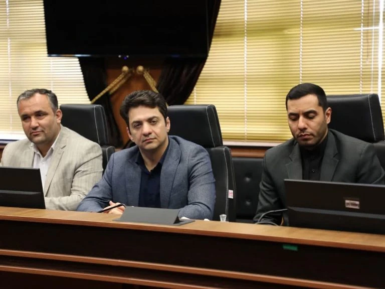Holding of the Arbaeen headquarters meeting chaired by the Deputy for Urban Services of Arak Metropolitan Municipality