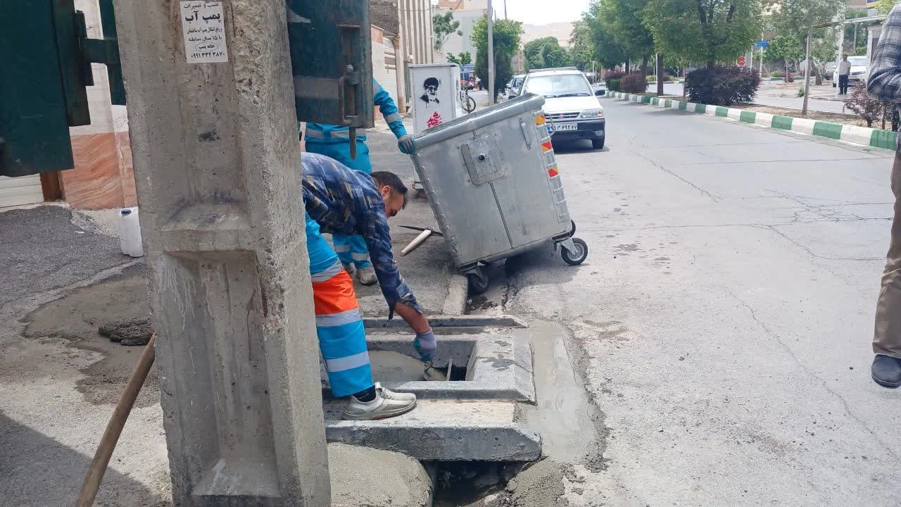 Improving underground waste bins; a step toward enhancing public health in Arak