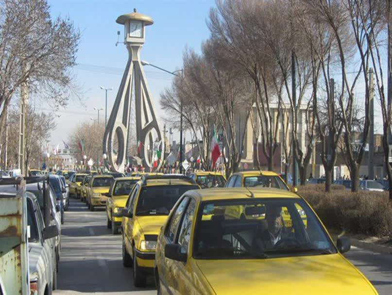 تاکسیرانی، ستون پویای حمل و نقل درون شهری