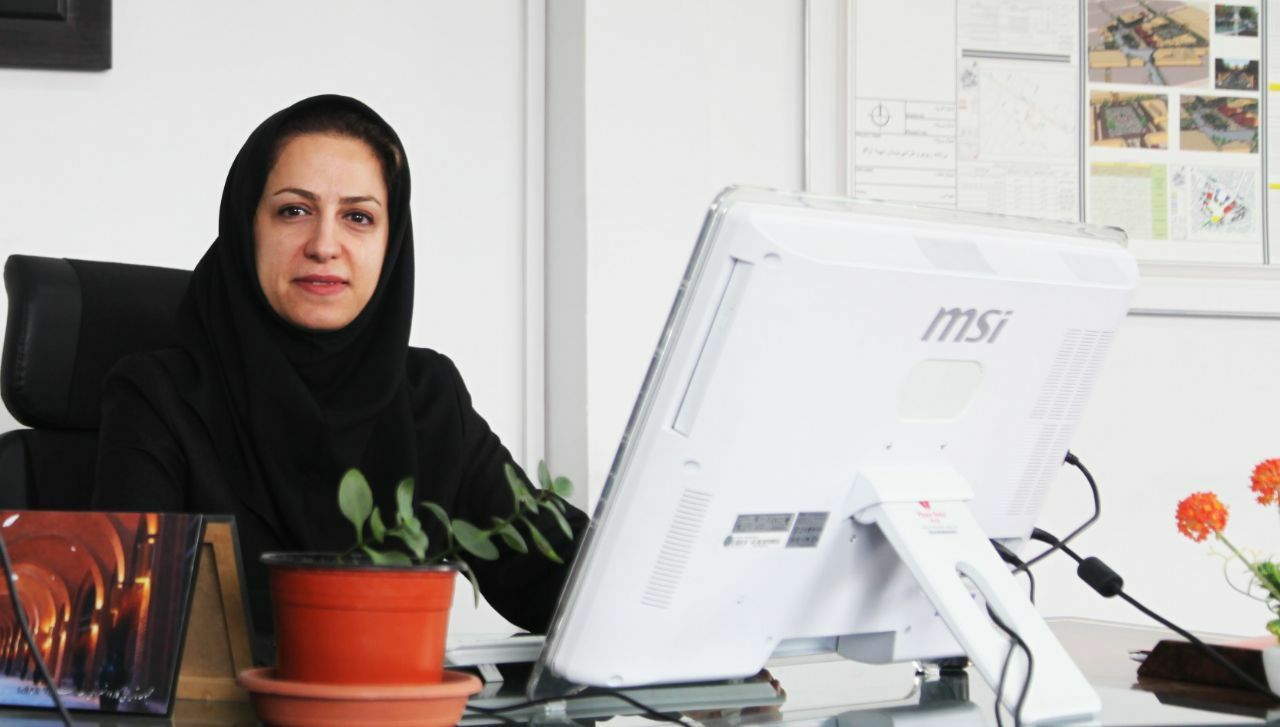 خانم شاه کرمی مدیر بافت تاریخی.jpg949.jpg